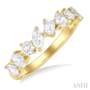 1 1/10 ctw Mixed Shape Diamond Fashion Ring in 14K Yellow Gold