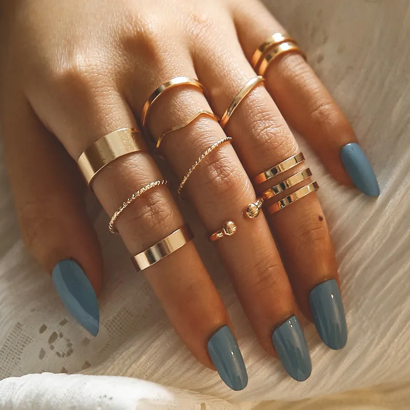 10 Pieces Wave Open Rings Set for Women in European and American Style with Gold Alloy Material