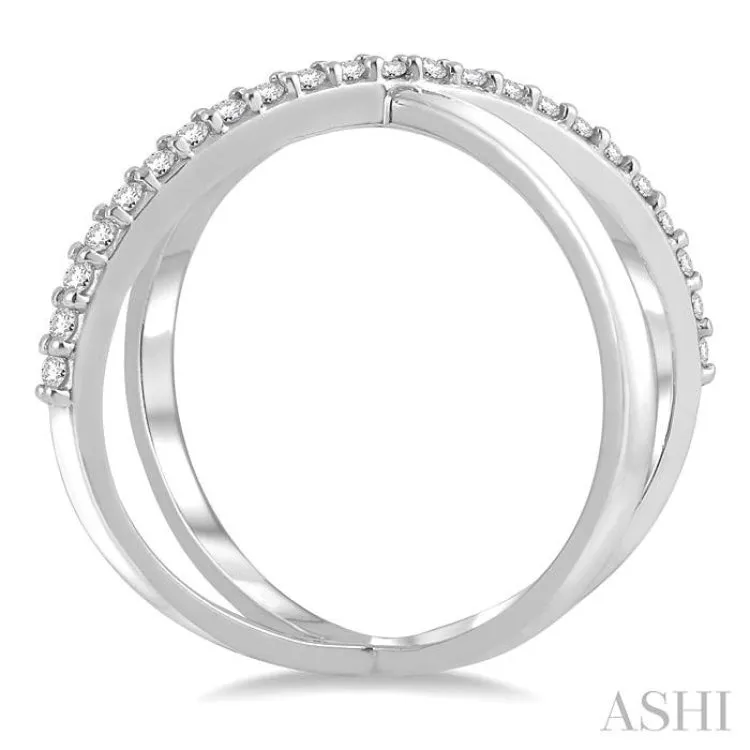 1/4 Ctw Round Cut Diamond 'X' Ring in 14K White Gold