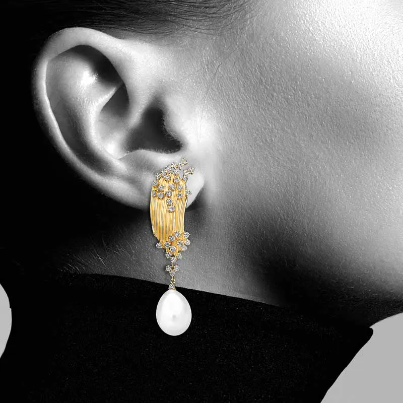 18k Bahia Yellow Gold Earring With 1.37 Cts Vs-Gh Diamonds  And Pearl