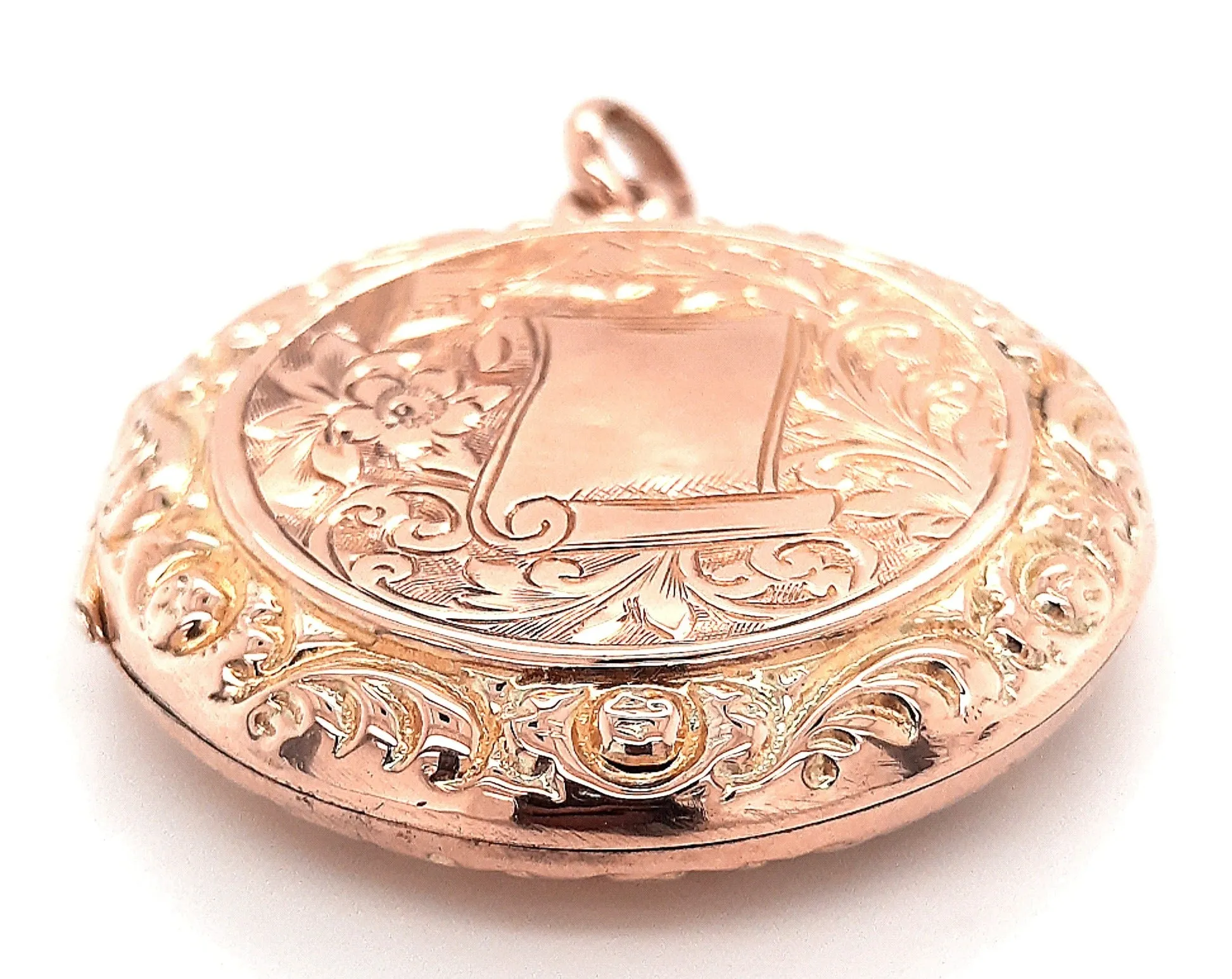 9ct Yellow Gold Hand Engraved Photo Locket Pendant