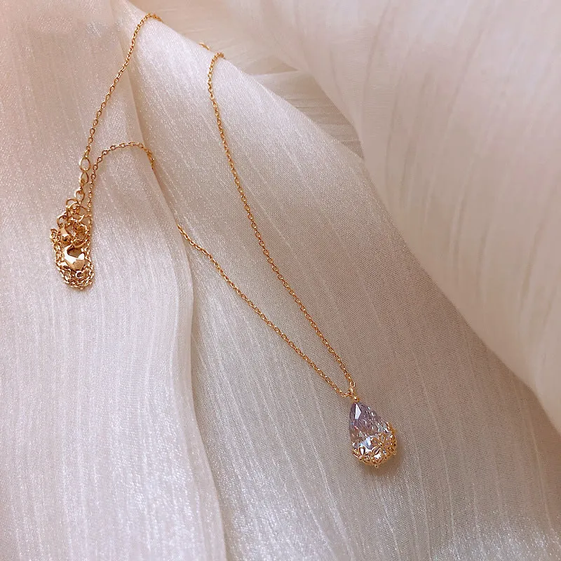 Crystal Water Drop Pendant Necklace