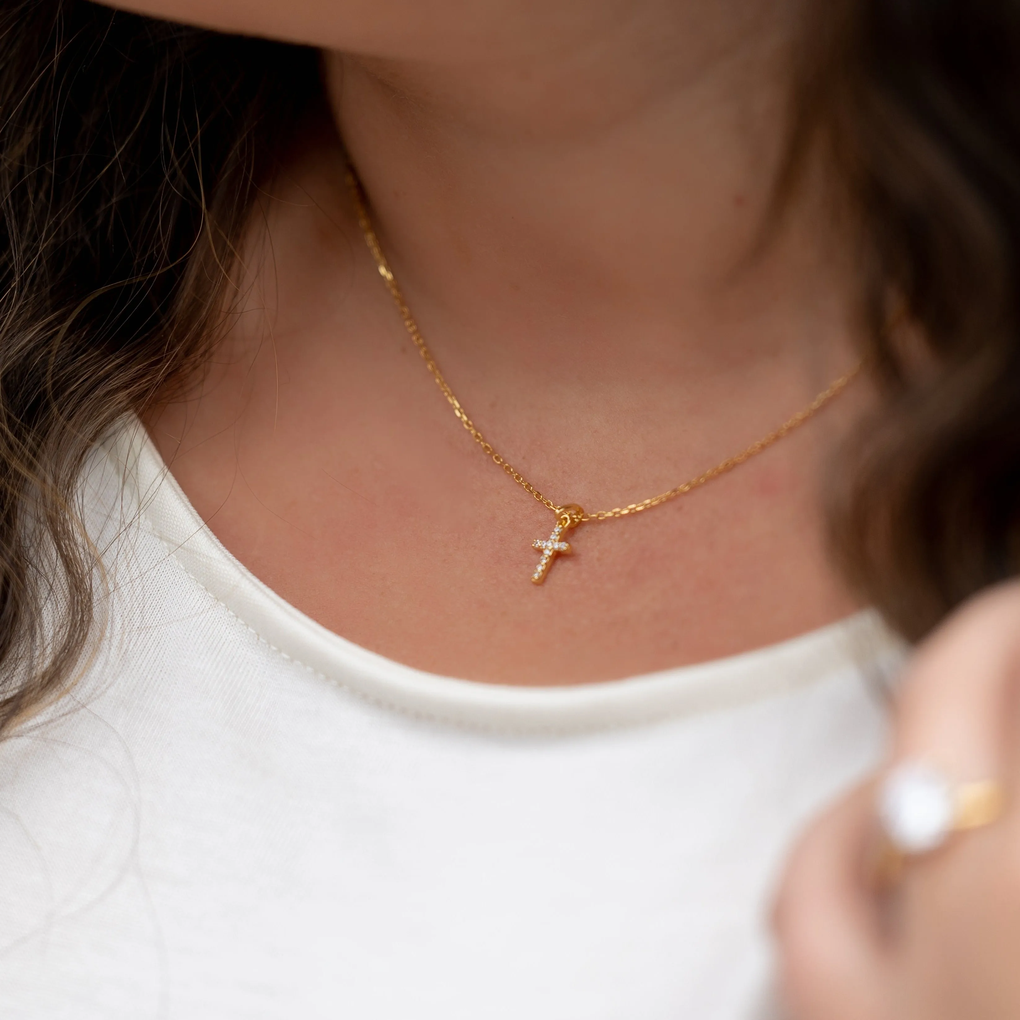 Dainty Cross Necklace