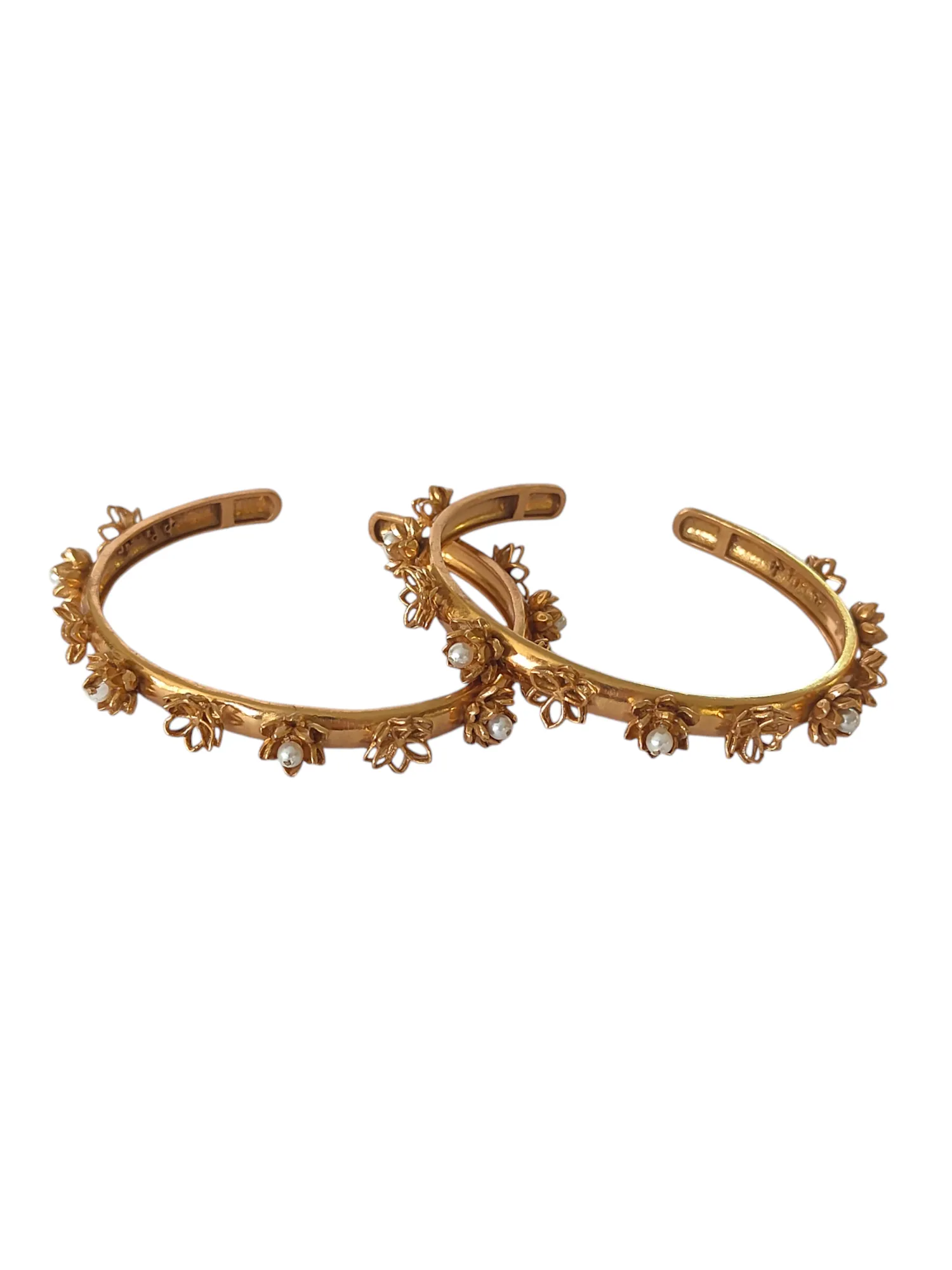 Pushpa Bangle In a Pair