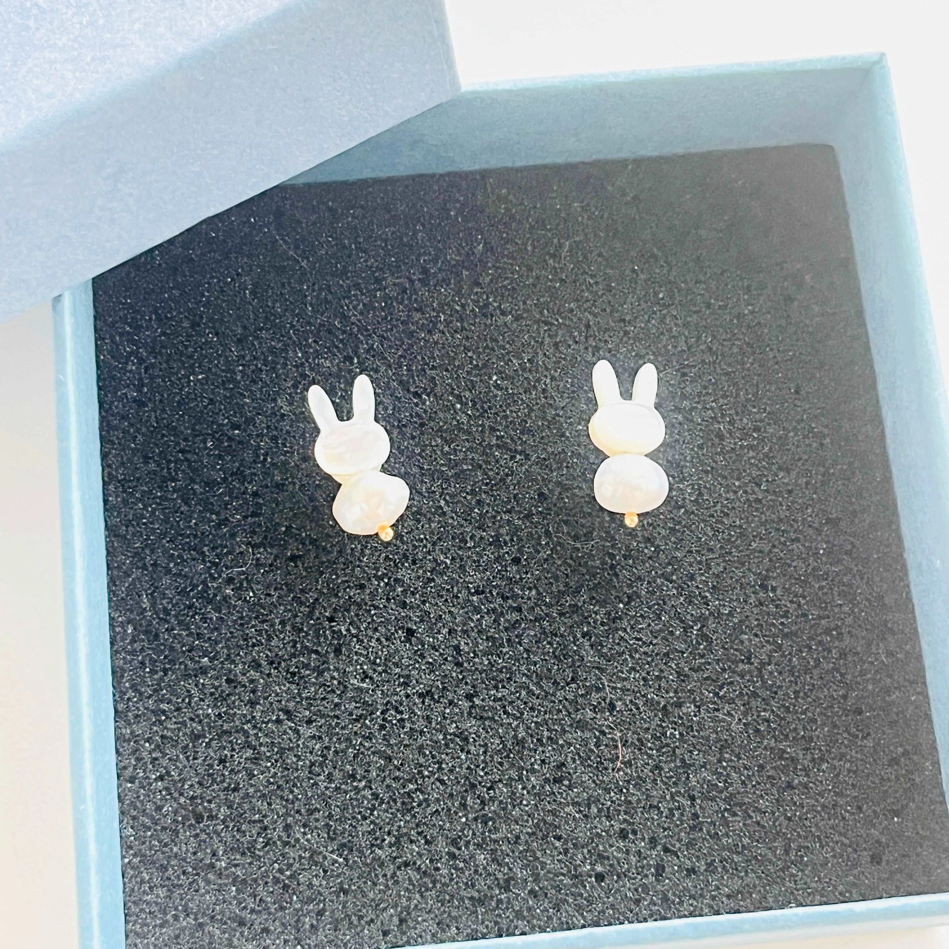 Rabbit Pearl Stud Earrings