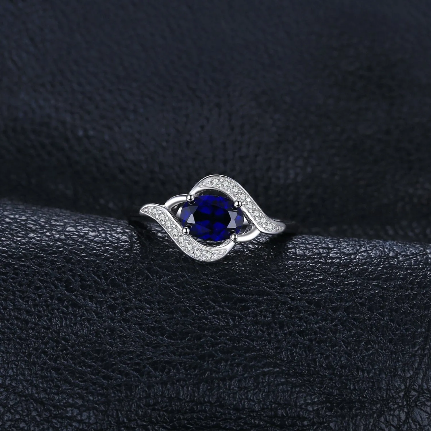 Statement Halo Blue Sapphire Ring - 925 Sterling Silver