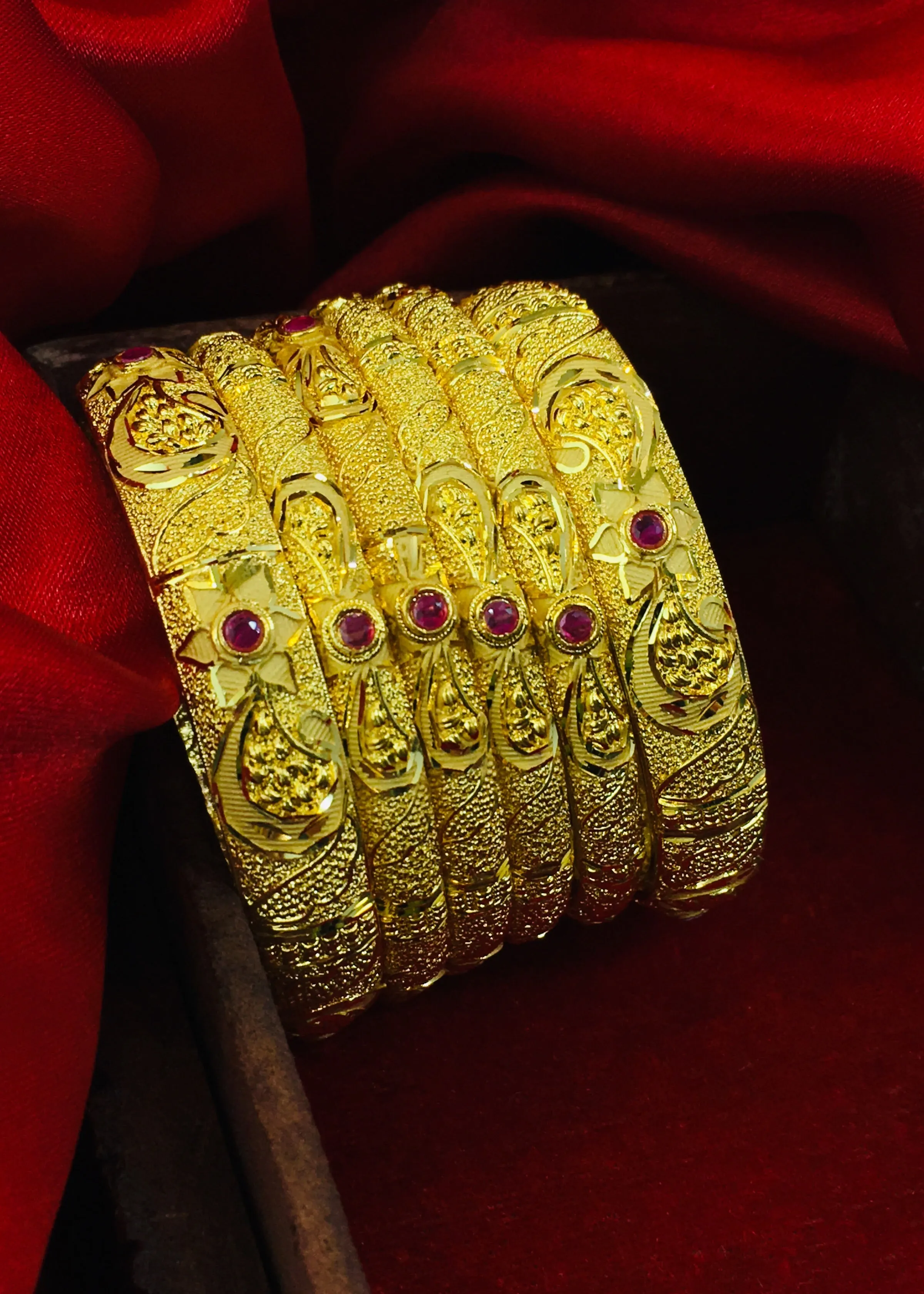 STUNNING GOLD PLATED BANGLES