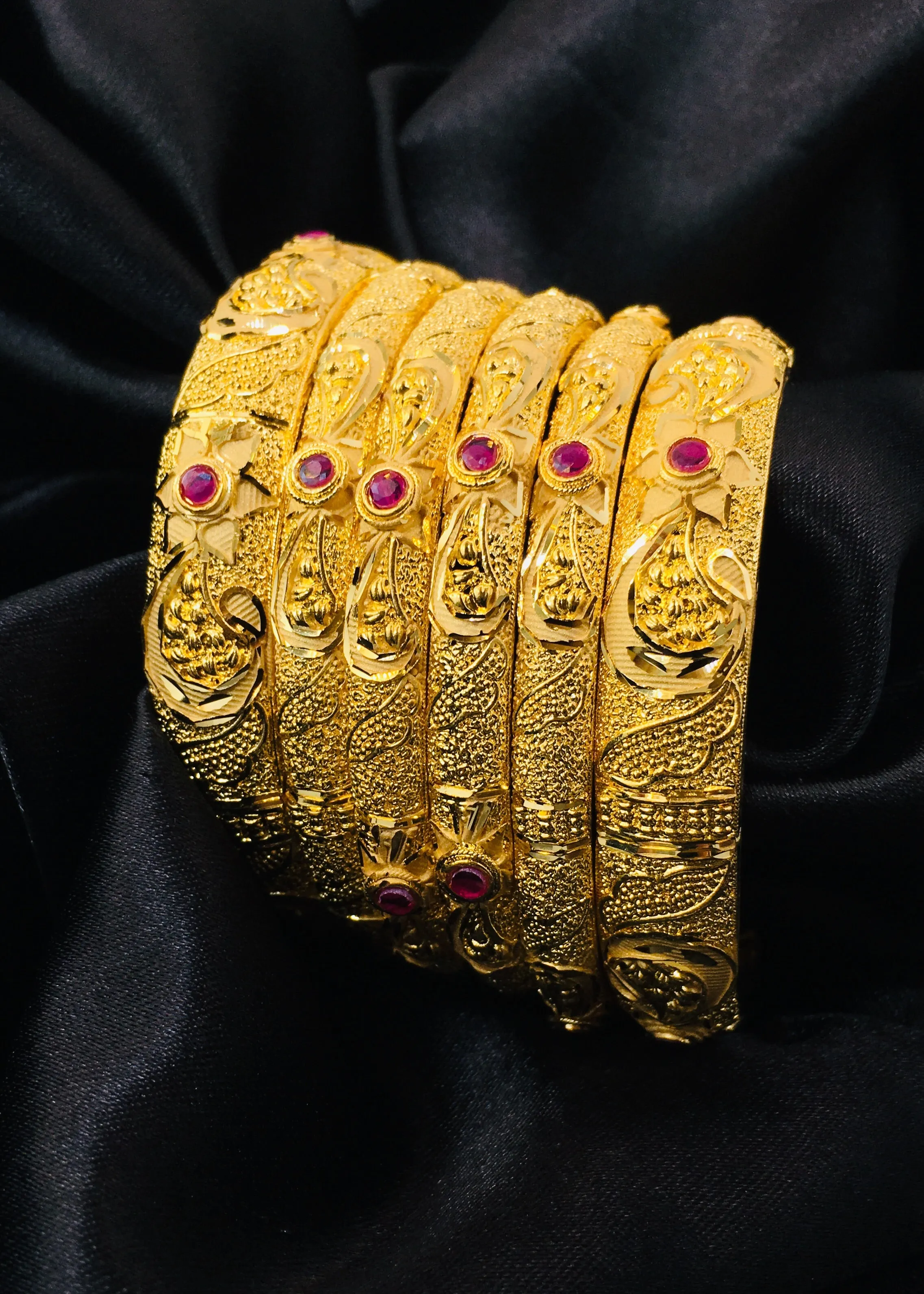 STUNNING GOLD PLATED BANGLES