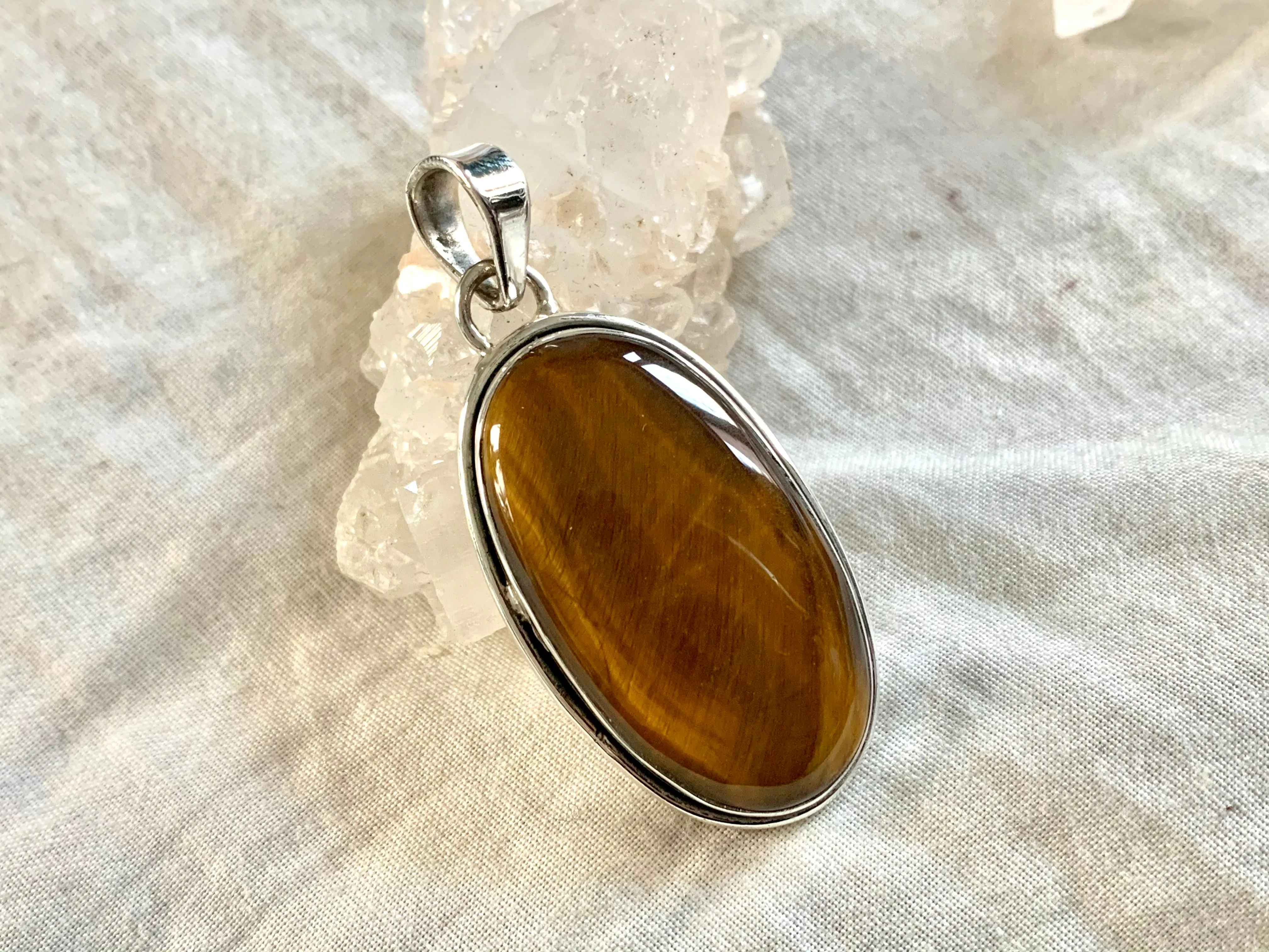 Tiger’s Eye Brea Pendant - Long Oval