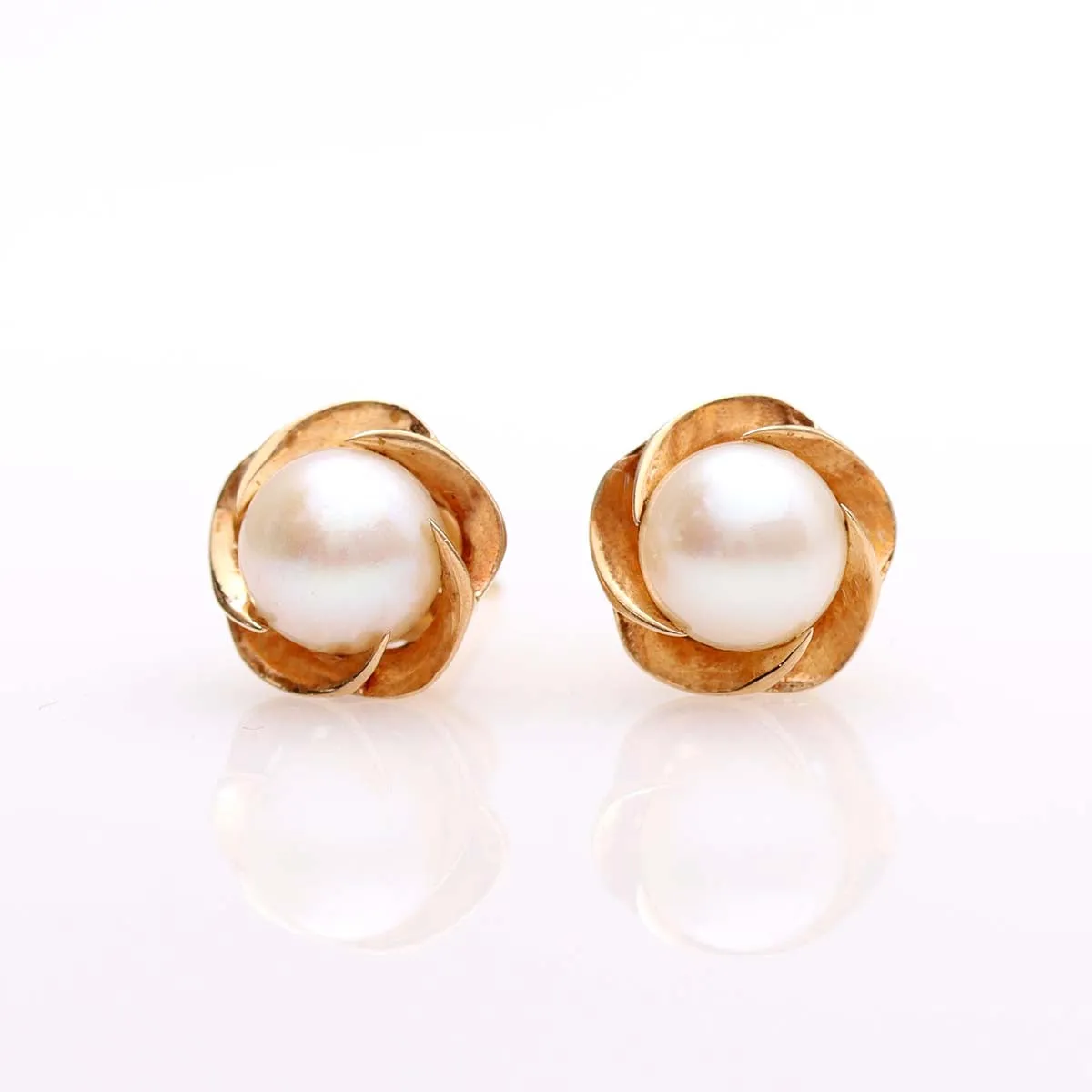 Vintage Pearl and 14k Gold Earrings #VE240731